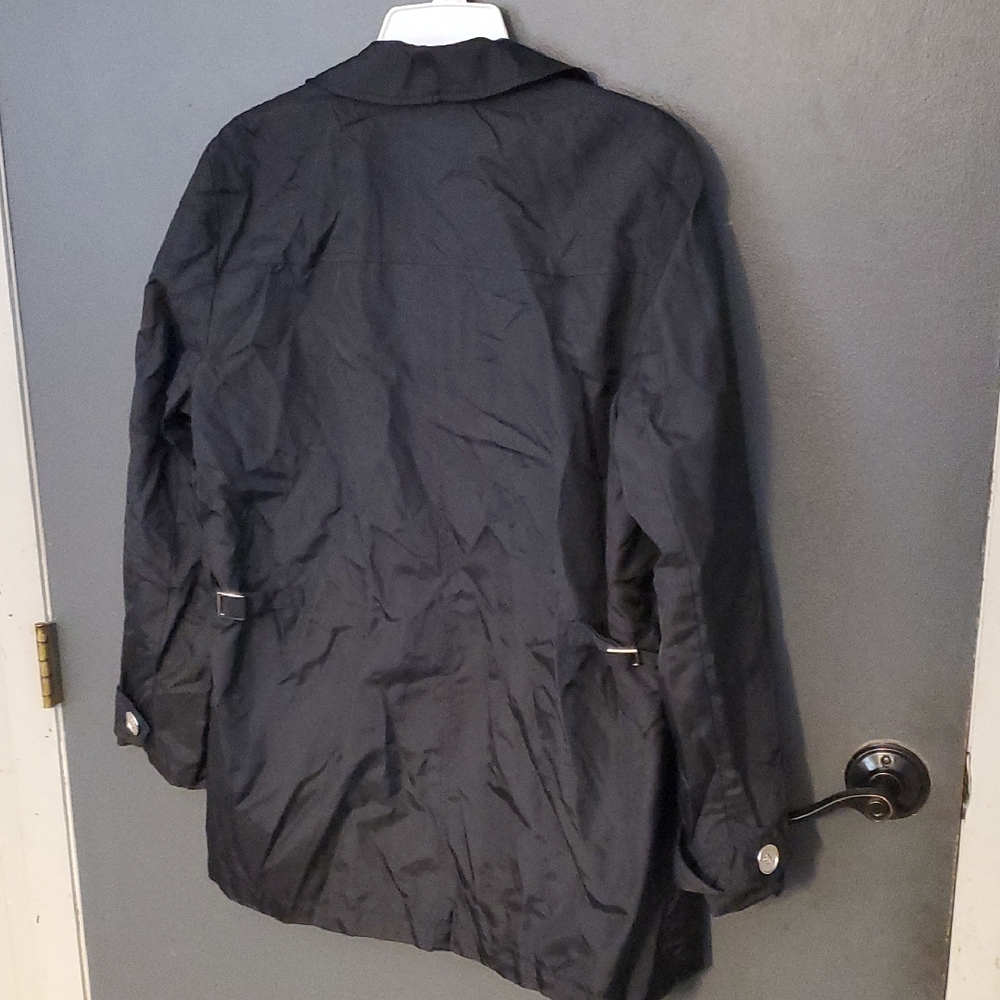 Jones Wear Studio Black Trench Coat with Polka Dot Lining Size L - Picture 2 of 4